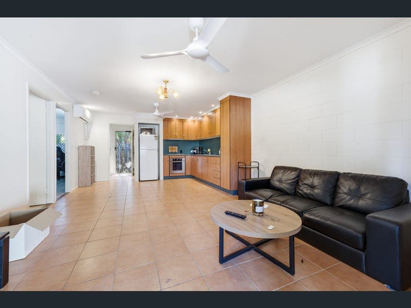 2/16 Wentford Street, Mackay — photo 1 of 5
