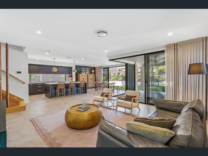43 Barmore st, Tarragindi — photo 1 of 5