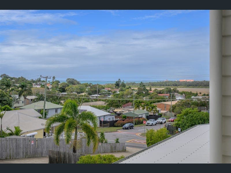 4/29 Ann Street, South Gladstone — photo 1 of 5