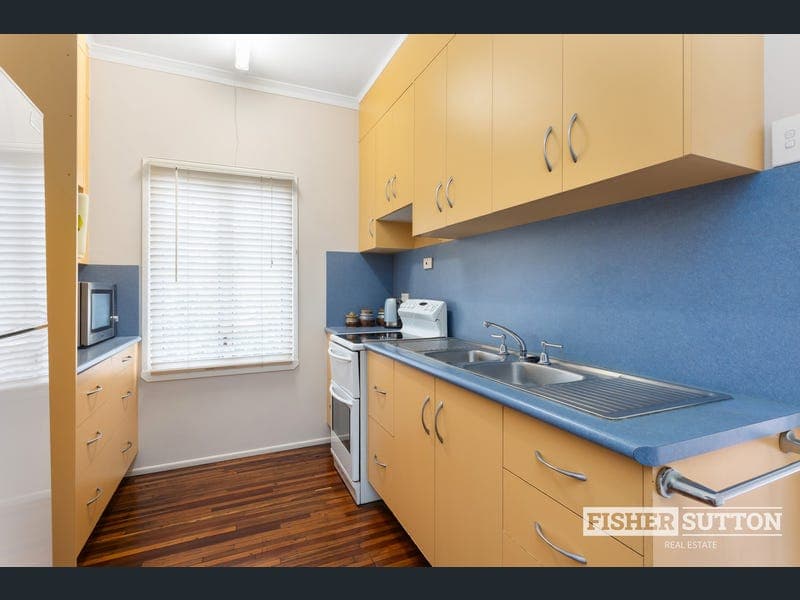 120 Clifton Street, Berserker — photo 1 of 5