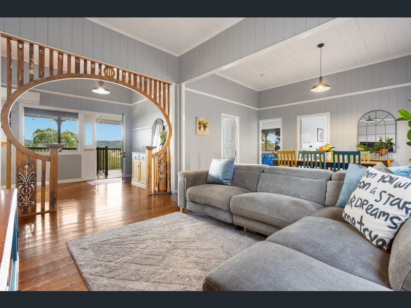 8 Anthony Court, Summerholm — photo 1 of 5