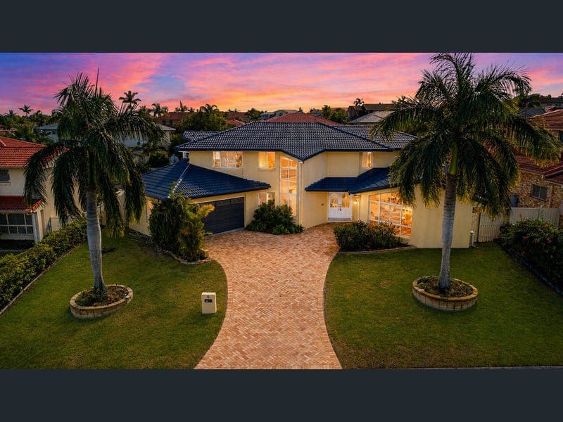 6 Jefferson Place, Stretton — photo 1 of 5