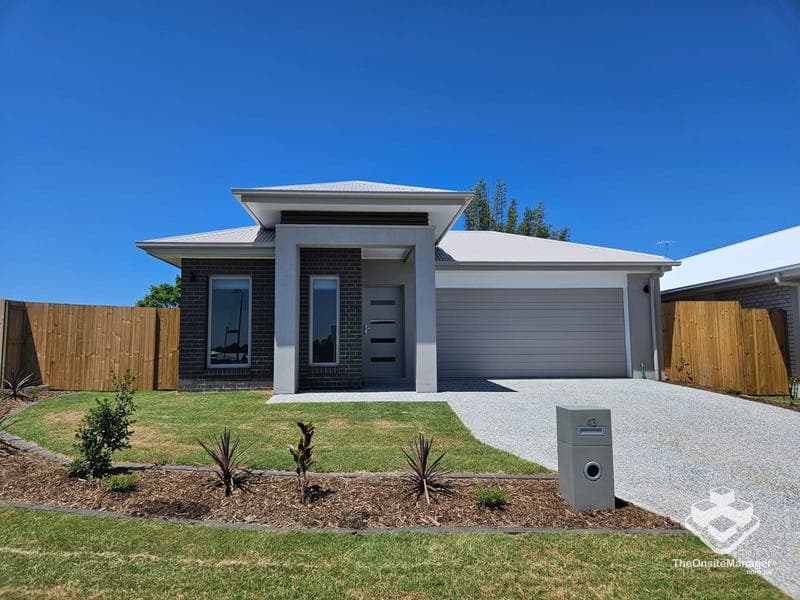 90 Andrew Road, Greenbank — photo 1 of 5