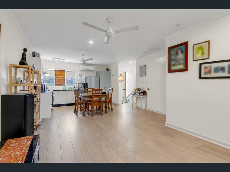 3/15 Amphora Street, Palm Cove — photo 1 of 5