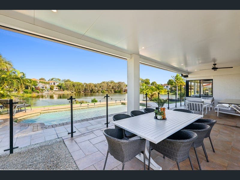 10 Malvern Place, Robina — photo 1 of 5