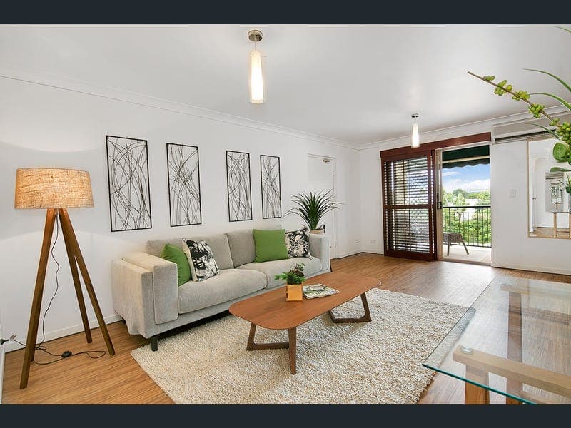 3/36 Kadumba Street, Yeronga — photo 1 of 5