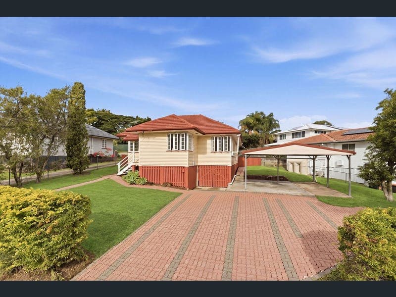 26 Piccadilly Street, Geebung — photo 1 of 5