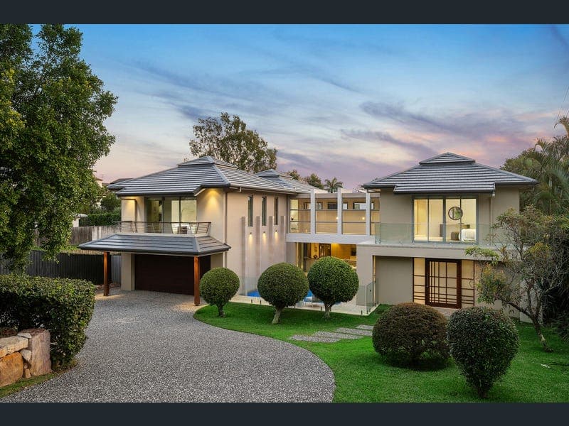 9 Castile Street, Indooroopilly — photo 1 of 5