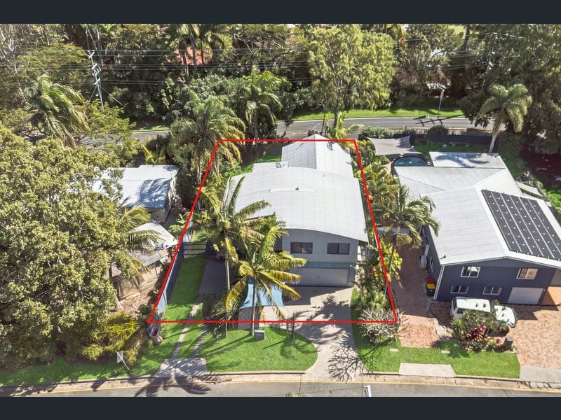 9A Pollock St, North Mackay — photo 1 of 5