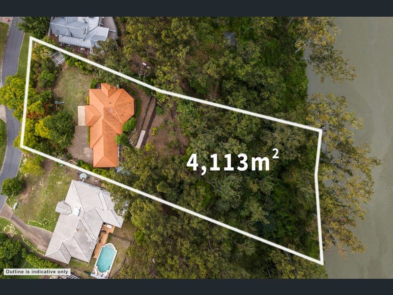 16 Solander Court, Karana Downs — photo 1 of 5