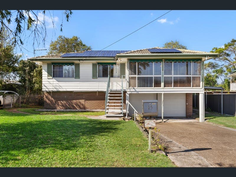 15 Magpie Street, Birkdale — photo 1 of 5
