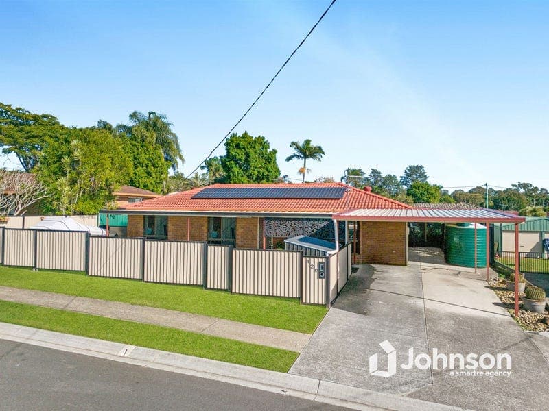 120 Flinders Crescent, Boronia Heights — photo 1 of 5