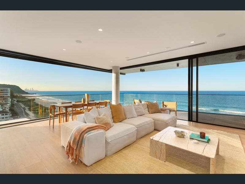 902/2 Twenty Third Avenue, Palm Beach — photo 1 of 5