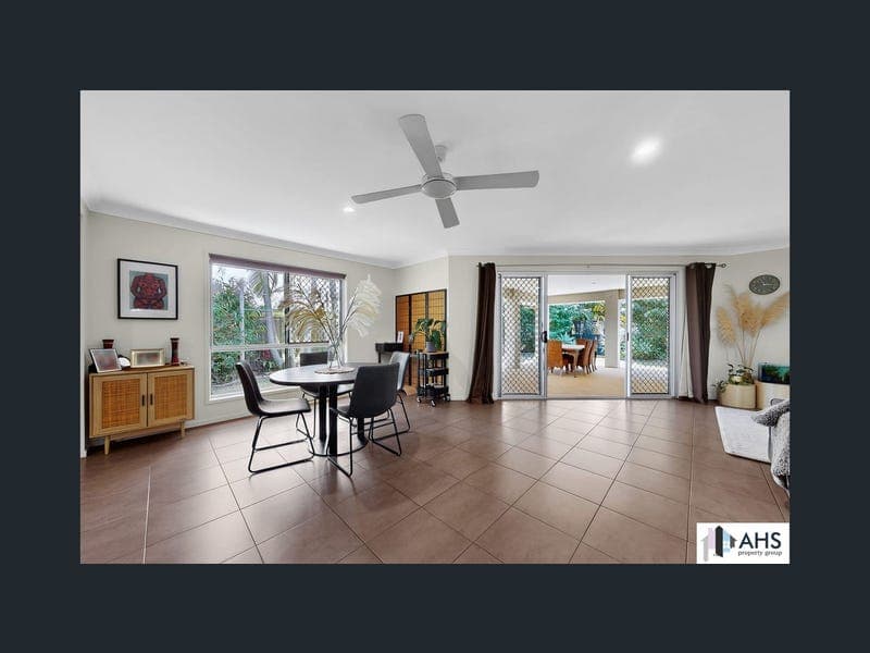 37 Rainbow Circuit, Coomera — photo 1 of 5