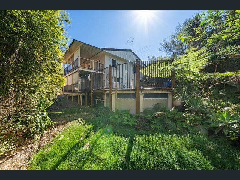 76 Minimine St, Stafford — photo 1 of 5