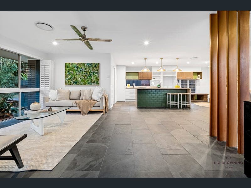 47 Greenford Street, Chapel Hill — photo 1 of 5