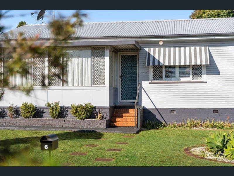 6 Ole Street, Rangeville — photo 1 of 5