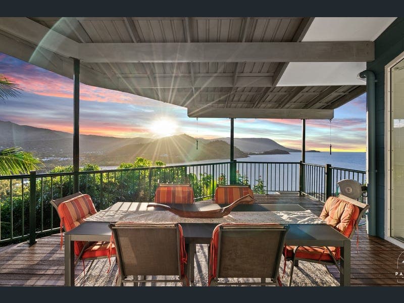 37 Janett Street, Yorkeys Knob — photo 1 of 5
