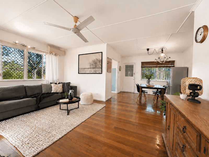 25 Vanburgh Street, Mount Gravatt — photo 1 of 5
