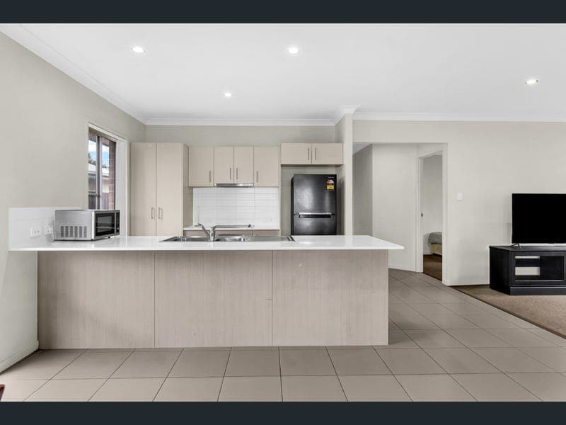 9 Carron Court, Brassall — photo 1 of 5