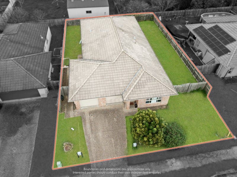 20 Littleford Circuit, Bundamba — photo 1 of 5