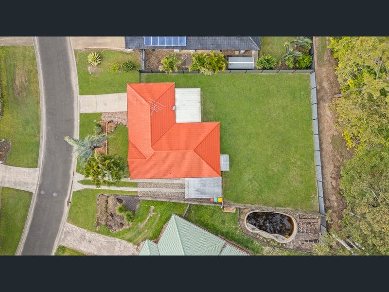 8 Chesterfield Crescent, Wellington Point — photo 1 of 5