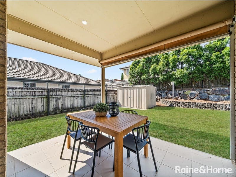 5 Mcilwaith Street, North Lakes — photo 1 of 5