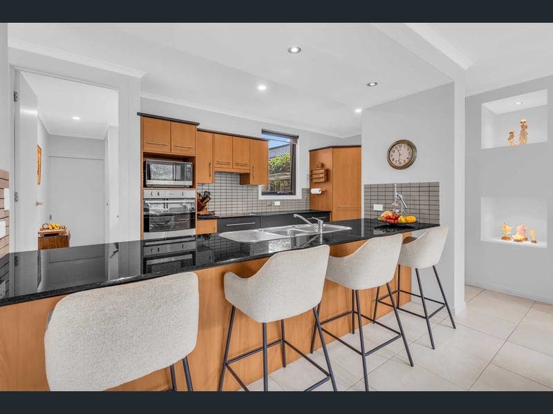 41 Royal Links Drive, Robina — photo 1 of 5