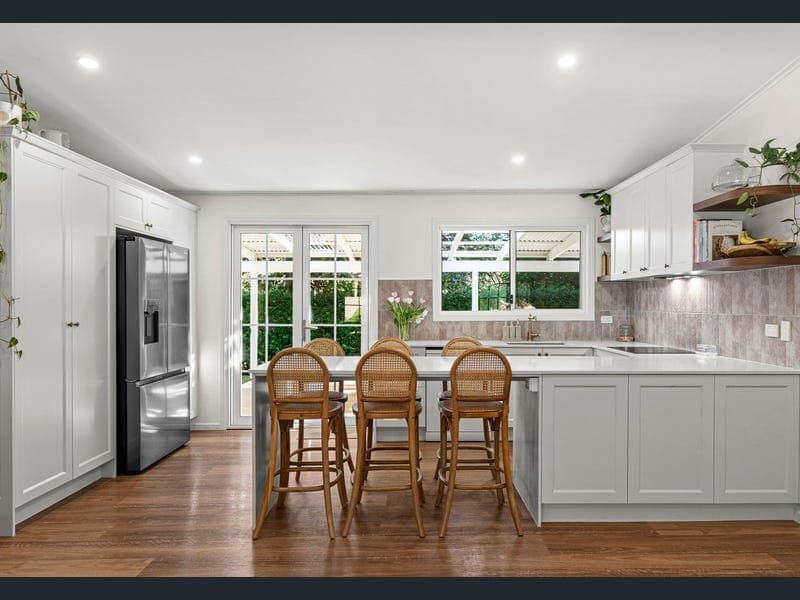 32 Beacon Drive, Cornubia — photo 1 of 5