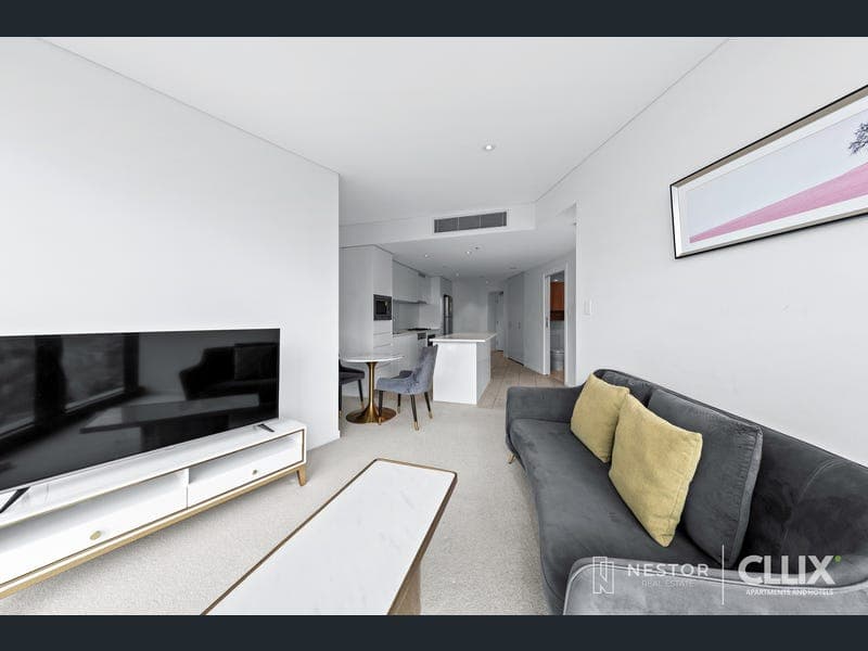6009/222 Margaret Street, Brisbane City — photo 1 of 5