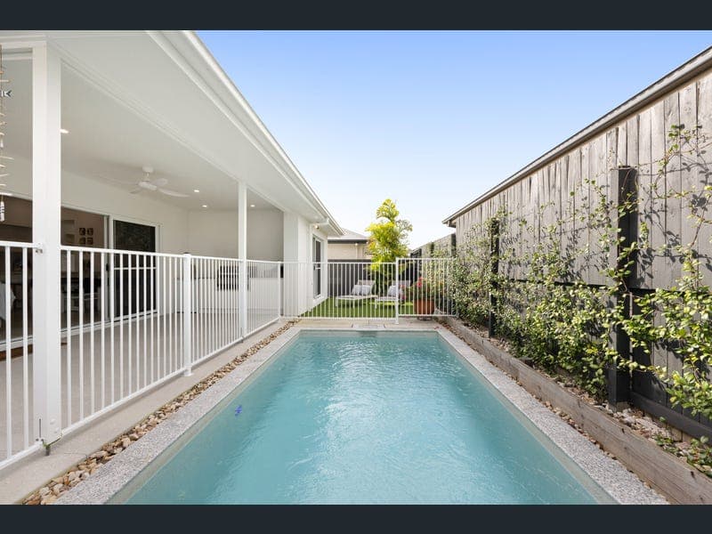 35 Greenmount Drive, Palmview — photo 1 of 5