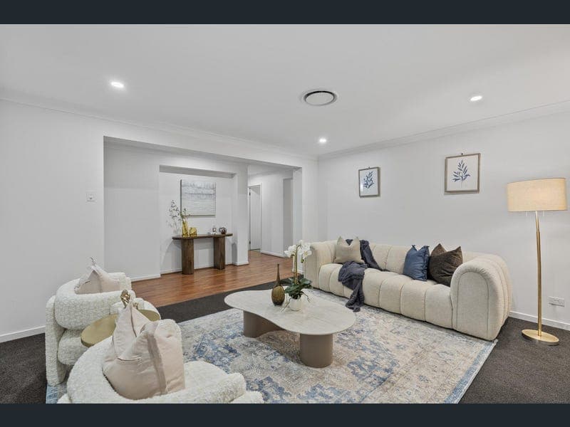 60 Pioneer Drive, Kuraby — photo 1 of 5