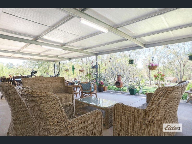 8 Grebe Court, Laidley Heights — photo 1 of 5