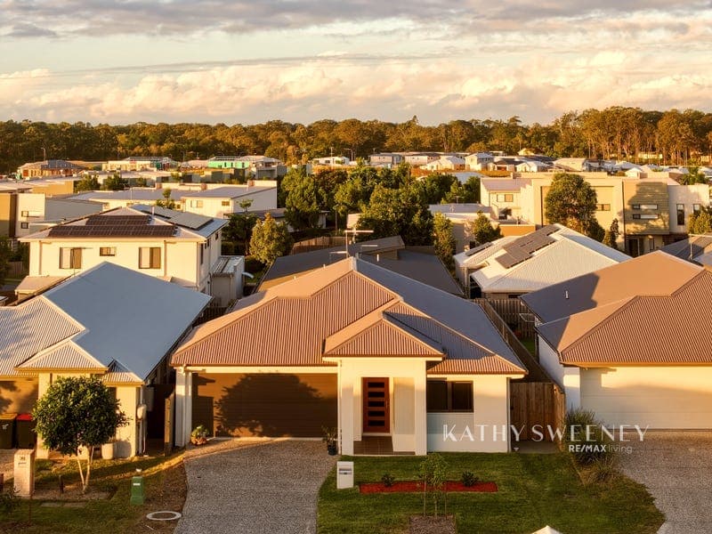 26 Torrenia Street, Narangba — photo 1 of 5
