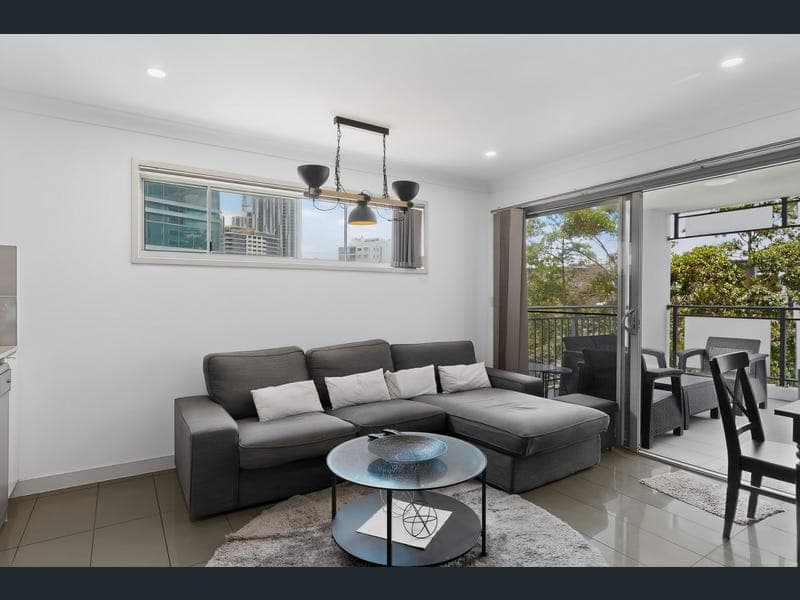 501/8 Hurworth Street, Bowen Hills — photo 1 of 5