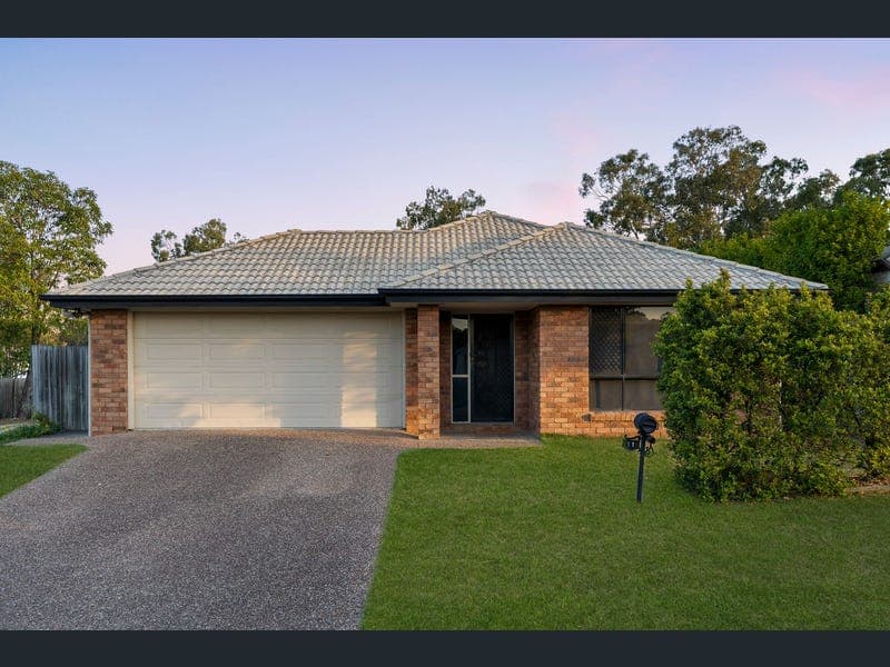11 Shallow Bay Drive, Springfield Lakes — photo 1 of 5