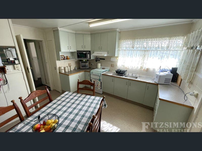 63 Palmer Street, Dalby — photo 1 of 5