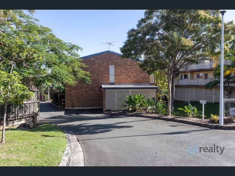 13/8 Briggs Road, Springwood — photo 1 of 5