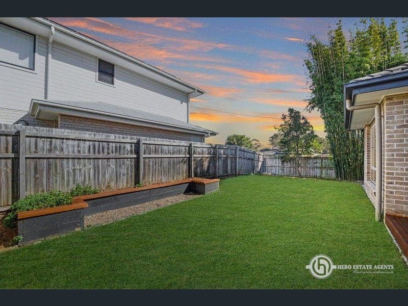 47 Cootharaba Crescent, Warner — photo 1 of 3
