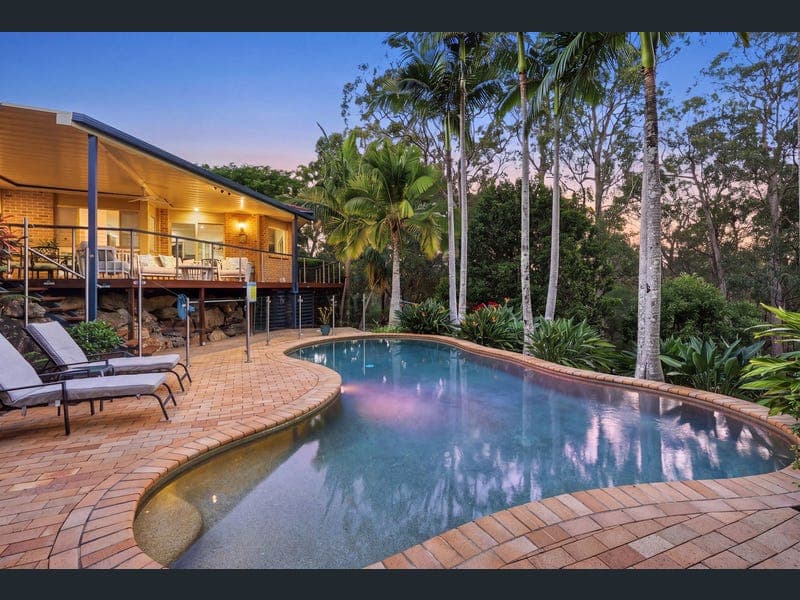 3 Forest Drive, Elanora — photo 1 of 5