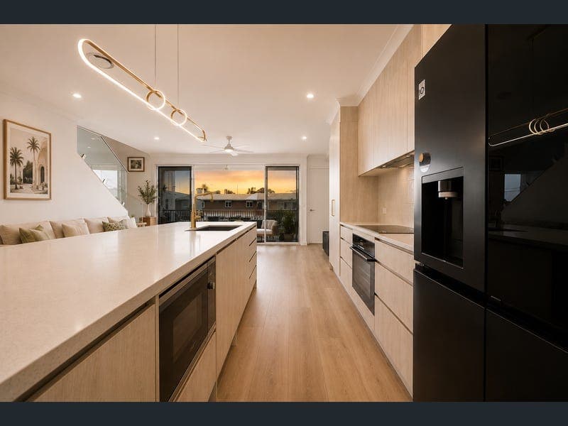 3/17 Bruce Avenue, Paradise Point — photo 1 of 5