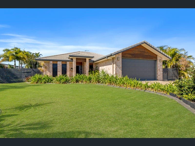 9 NAUTILUS AVENUE, Mulambin — photo 1 of 5