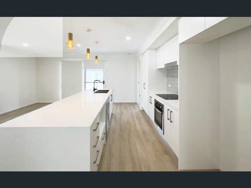 69-75 Glen Road, Logan Reserve — photo 1 of 5