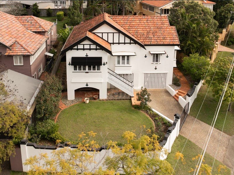 48 Oleander Drive, Ashgrove — photo 1 of 5