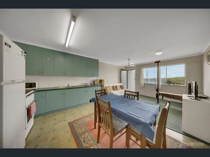 4/32 Elizabeth Street, South Gladstone — photo 1 of 5