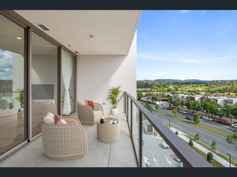 608/46 Scottsdale Drive, Robina — photo 1 of 5