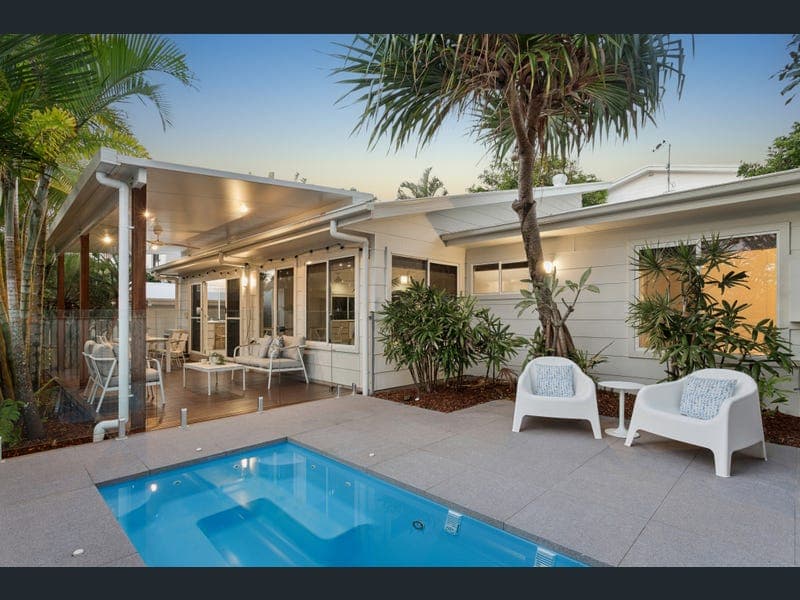 12 Landrail Street, Peregian Beach — photo 1 of 5