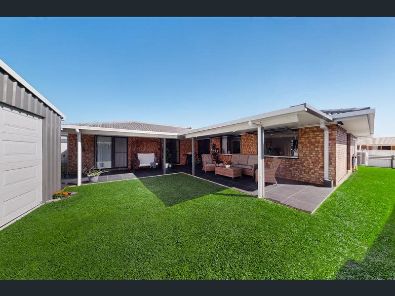12 Ursula Court, Victoria Point — photo 1 of 5