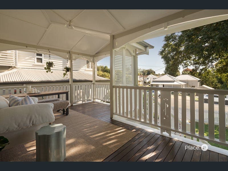 16 Carew Street, Nundah — photo 1 of 5