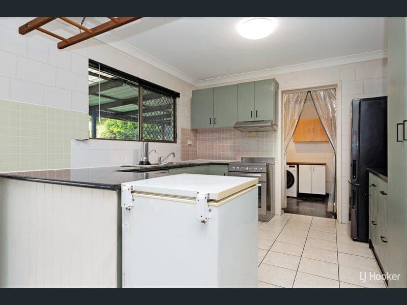 8 Oleander Street, Annandale — photo 1 of 5